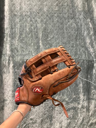 Brown Rawlings Sandlot RH Infield Softball Glove 12.5" (Used)