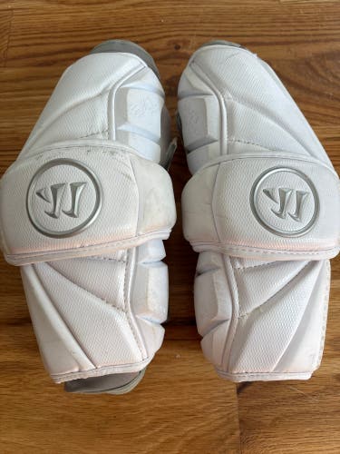 Medium Adult Warrior Evo Pro IMPAX Arm Pads (Used)