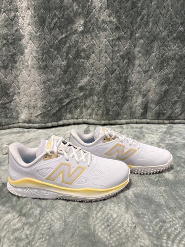 White Women's Size M 7.0 (W 8.0) New Balance Low Top Footwear Trainers (New)
