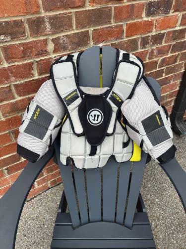 Large/Extra Large Warrior Ritual X3E Goalie Chest Protector (Used)