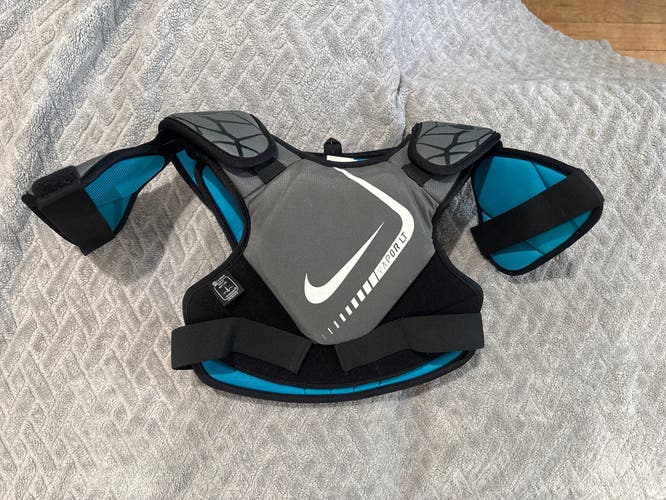 Large Youth Nike Vapor LT Shoulder Pads (Used)