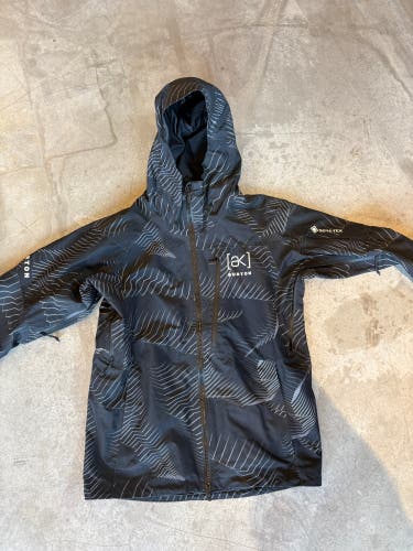 Black Men's Burton AK Gore-Tex Cyclic Jacket | Large (Used)