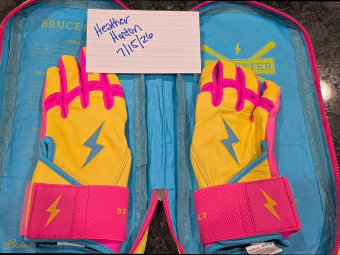 Youth Medium Batting Gloves (New)