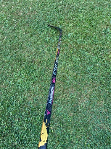 Senior Bauer Pulse Right Handed Hockey Stick P92 77 Flex Pro Stock (New)