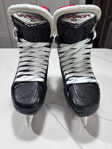 2023 Bauer Vapor X5 Pro Hockey Skates Size 5.5 (Used)