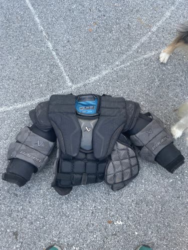 Small Bauer Elite Goalie Chest Protector (Used)