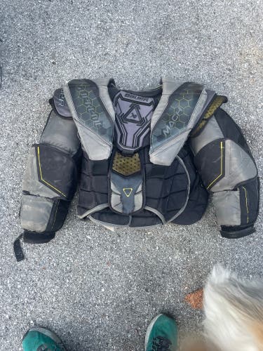 Small Bauer Mach Goalie Chest Protector (Used)