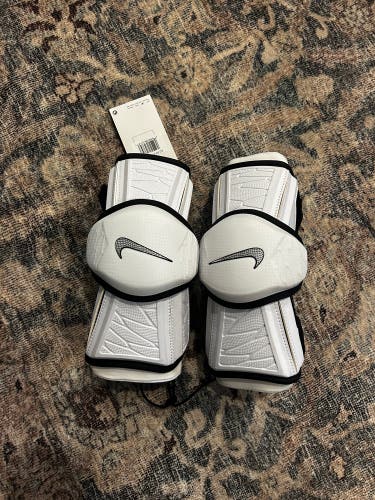 Medium Adult Nike Vapor Elite Arm Pads (New)