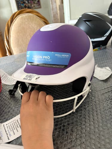 Small / Medium Mizuno Batting Helmet (New)
