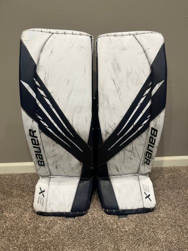 35" Bauer Vapor 3X Goalie Leg Pads (Used)