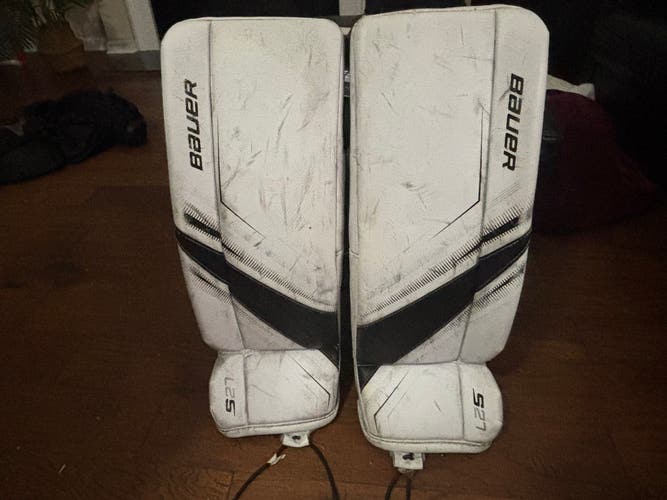 Small Bauer Supreme S27 Goalie Leg Pads (Used)