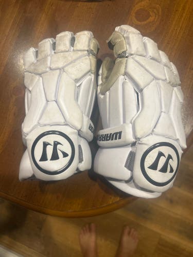 Warrior Burn Lacrosse Gloves (Used)