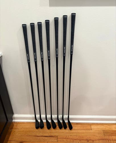 Cobra KING Black Iron Set 7pc 5-GW LH Steel Shaft Stiff Flex (used)