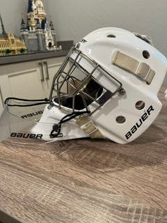 Senior Large 2023 Bauer 940 Goalie Mask (Used)
