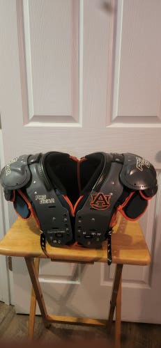 Pro Gear ST-10 Skill Position Football Shoulder Pads – ST Series Adult Medium