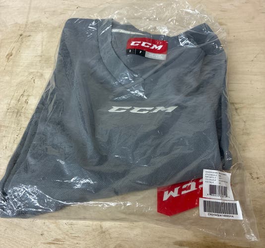CCM 5000 Small S/P NWT Gray Mystique Jersey