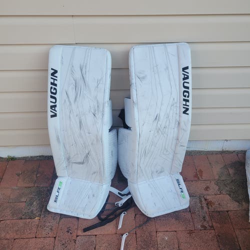 34" Vaughn SLR3 Pro Goalie Leg Pads Pro Stock (Used)