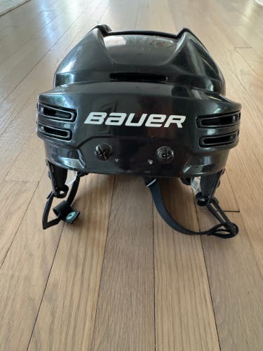Medium Bauer Re-Akt 75 Helmet Pro Stock (Used)