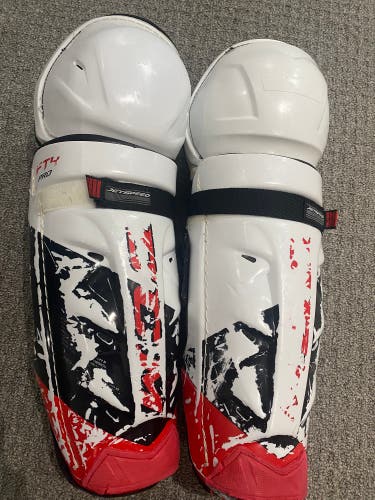 Senior CCM JetSpeed FT4 Pro 15" Shin Pads (Used)