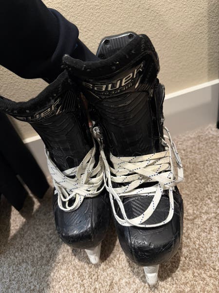 Black 2022 Bauer Supreme Mach Hockey Skates Regular Width 8 (Used