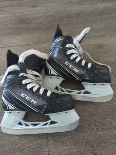 CCM Tacks 9040 Hockey Skates 12 (Used)