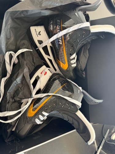 Gold 2026 Bauer Supreme Fuse Hockey Skates 7 (New)