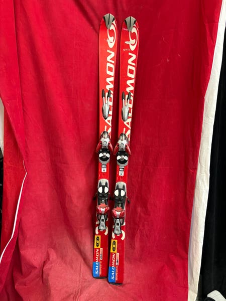 Skis: Salomon 144 cm Racing Skis With Bindings (Used