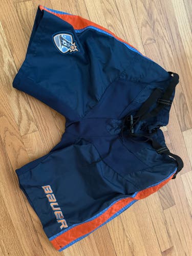 Large Bauer (middlesex) Islanders Shell Pro Stock (Used)