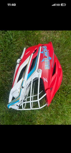 Maverick Showtime Cascade Z Helmet (New) and Max gloves