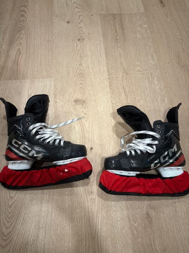 Black 2023 CCM JetSpeed FT6 Pro Hockey Skates Regular Width Pro Stock 7.5 (Used)