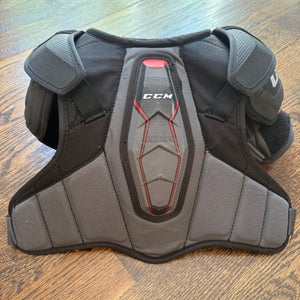 Medium Junior CCM JetSpeed Xtra Shoulder Pads (Used)