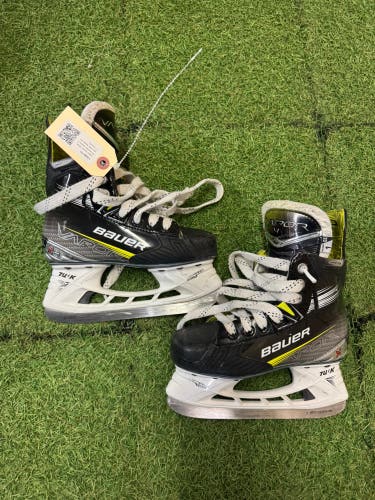 Junior Bauer Vapor X4 Hockey Skates Extra Wide Width Size 1 (Used)