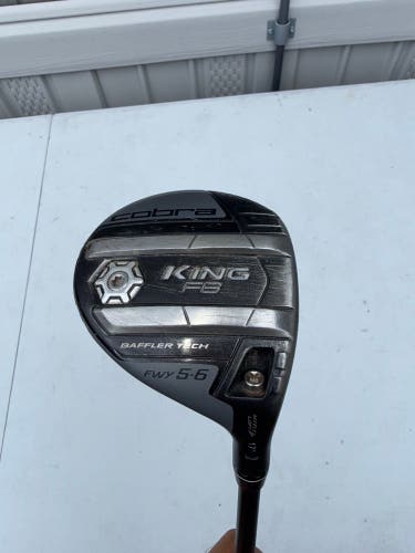 Men's Cobra King F8 Right Handed Fairway Wood Regular 70g Flex adjustable 5 Wood (Used)