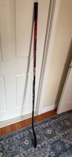Tim Stutzle practice-used Bauer Vapor Flylite dressed as Hyperlite Pro Stock