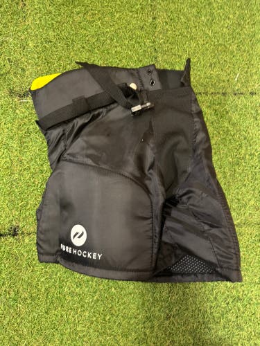 Youth Medium Pure Hockey Hockey Pants (Used)