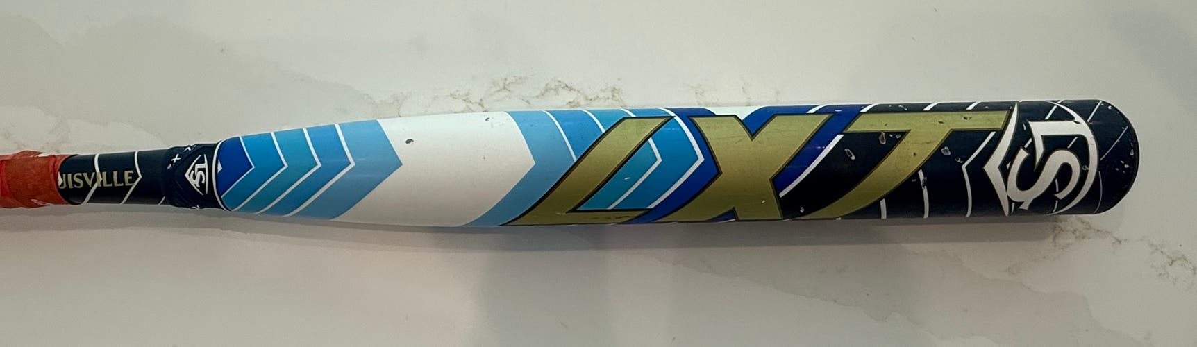 Louisville Slugger LXT Composite Bat (-9) 24 oz 33" (Used)