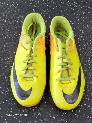 Used Nike MERCURIAL Soccer Cleats Orange And Gold Junior 06 11849-S000042384