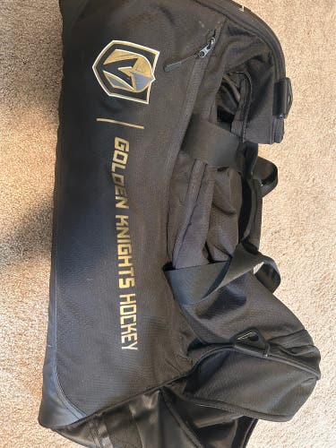 Vegas Golden Knights Team Issued Bag / used