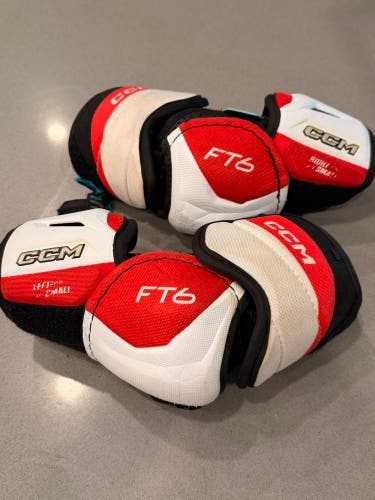 Senior Small CCM JetSpeed FT6 Pro Elbow Pads (Used)