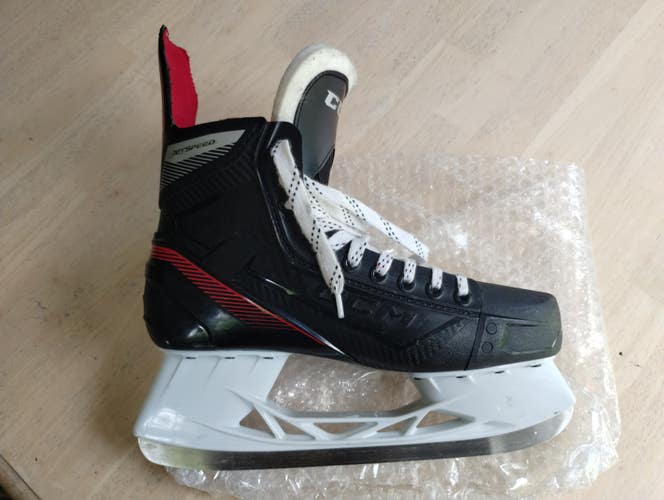 CCM Jet speed FT445 - Hockey Skates - Senior 9 - Regular (Used)