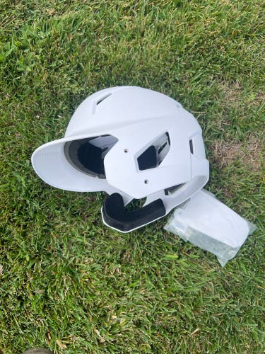 Large/Extra Large Luccini Batting Helmet (New)