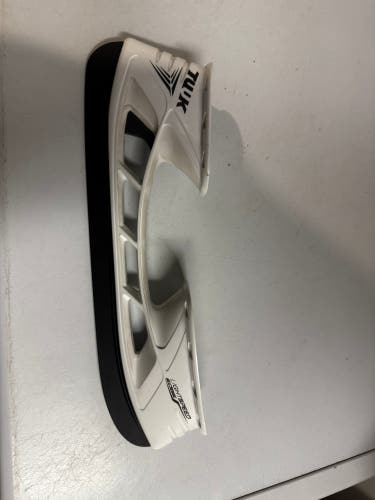 Tuuk Lightspeed Edge blade holder 272R size 8 skate (brand new)