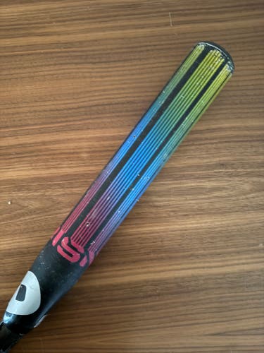 DeMarini Prism 30/19 (-11) Fastpitch Softball Bat