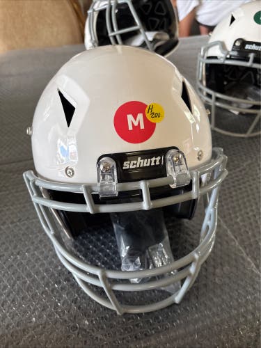 Youth Medium Schutt Vengeance A11 Helmet (New)