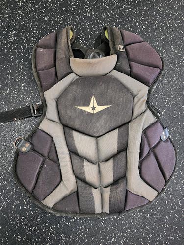 Used All-Star CHEST PROTECTOR Catchers Chest Protector Black Intermed 11849-S000042278
