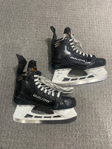 Black 2020 Bauer Supreme Ultrasonic Hockey Skates 6.5 (Used)