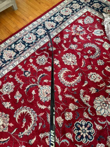 Senior Bauer Nexus Sync Right Handed Hockey Stick P28 82 Flex (Used)