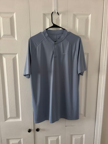 Blue Large Men's Nike Collarless Polo (Used)