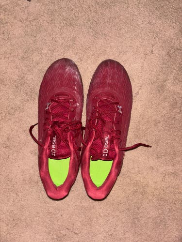 College Issued Under Armour baseball cleats (13)