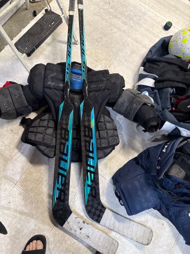 Bauer Pulse Regular Goalie Stick 24" Paddle (Used)P28G curve